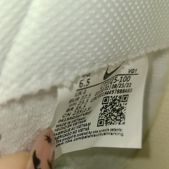 Nike Women's White High-Top Sneakers - Picture 2 of 7